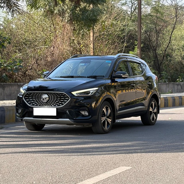 Second-hand 2022 MG Astor Sharp CVT BSVI for sale in Noida-5
