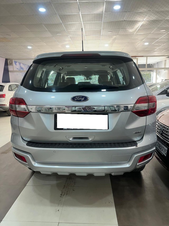 Second-hand 2017 Ford Endeavour 3.2 Titanium AT 4X4 for sale in Jaipur-2