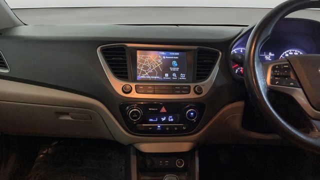 Second-hand 2018 Hyundai Verna VTVT 1.6 SX for sale in Noida-22