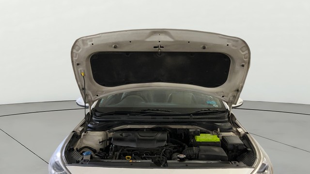 Second-hand 2018 Hyundai Verna VTVT 1.6 SX for sale in Noida-9