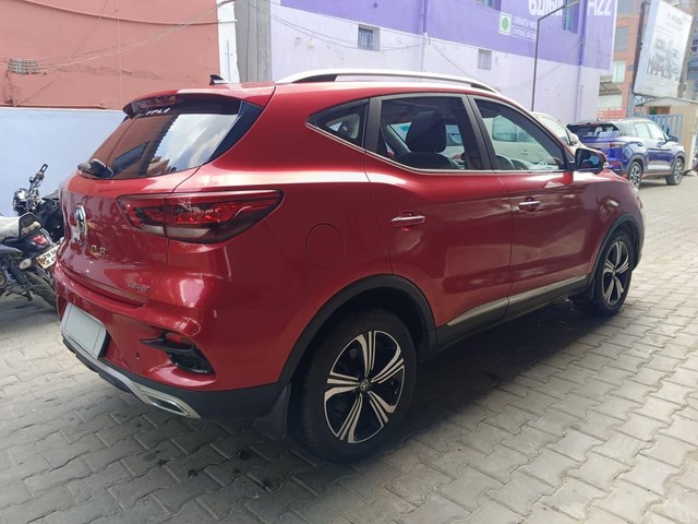Second-hand 2023 MG Astor Savvy Sangria Turbo AT for sale in Chennai-1