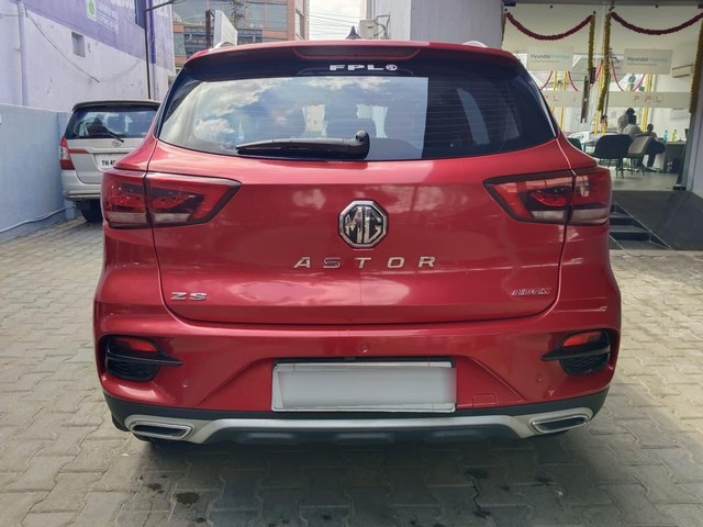 Second-hand 2023 MG Astor Savvy Sangria Turbo AT for sale in Chennai-2