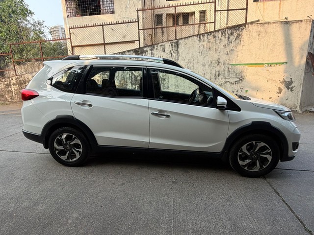 Second-hand 2016 Honda BR-V i-VTEC V CVT for sale in Mumbai-1