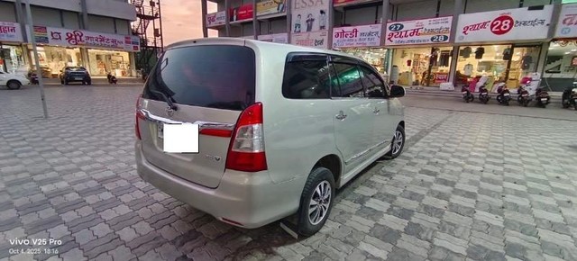 Toyota Innova 2.5 G (Diesel) 7 Seater BS IV Second-hand 2016 Toyota Innova 2.5 G (Diesel) 7 Seater BS IV for sale in Akola-6
