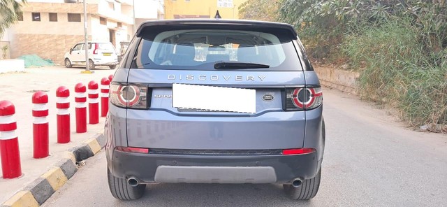 Second-hand 2018 Land Rover Discovery HSE 3.0 TD6 for sale in New Delhi-2