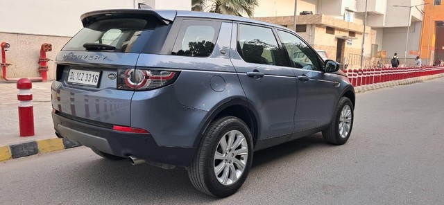 Second-hand 2018 Land Rover Discovery HSE 3.0 TD6 for sale in New Delhi-22