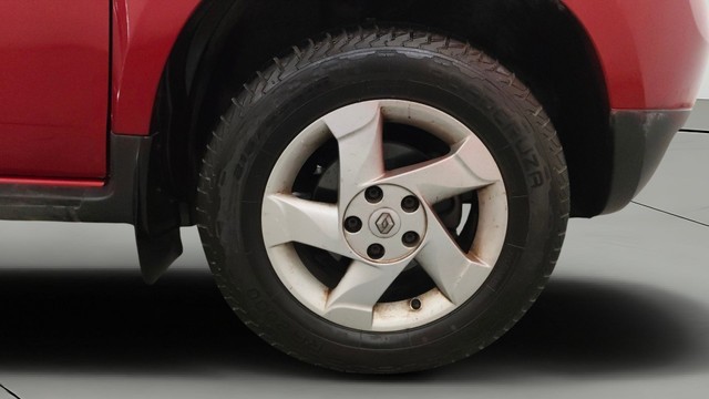 Second-hand 2014 Renault Duster 85PS Diesel RxL for sale in Pune-23