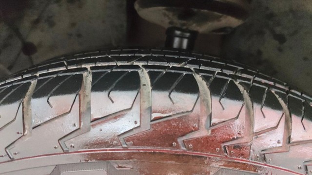 Second-hand 2014 Renault Duster 85PS Diesel RxL for sale in Pune-30