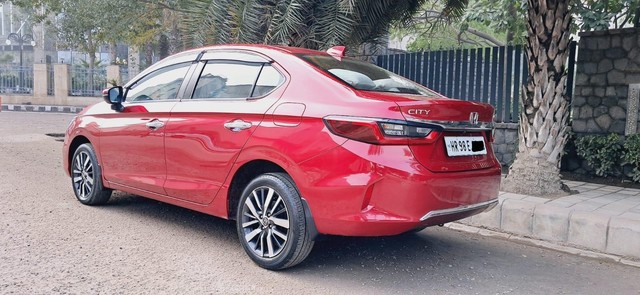 Second-hand 2022 Honda City ZX CVT for sale in New Delhi-3