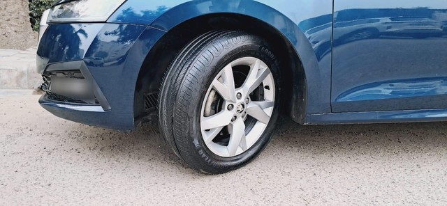 Second-hand 2021 Skoda Octavia Style for sale in New Delhi-15