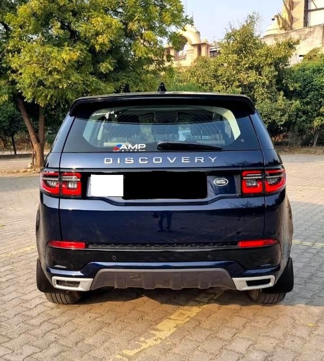 Second-hand 2021 Land Rover Discovery Sport Dynamic SE for sale in New Delhi-3