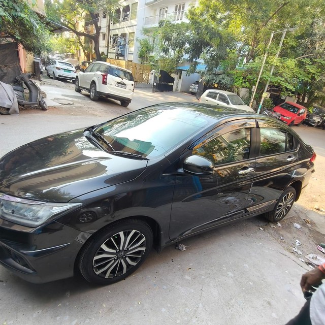 Second-hand 2017 Honda City i VTEC VX for sale in Chennai-5