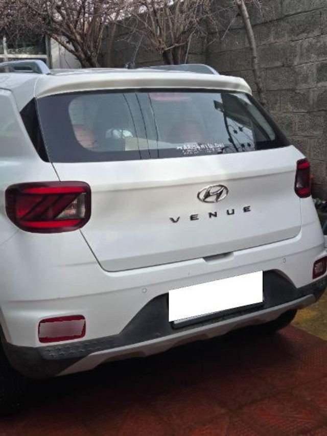 Hyundai Venue S Second-hand 2022 Hyundai Venue S for sale in Kupwara-1