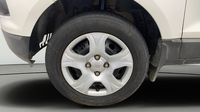 Second-hand 2014 Ford Ecosport 1.5 Ti VCT MT Ambiente for sale in Kochi-29