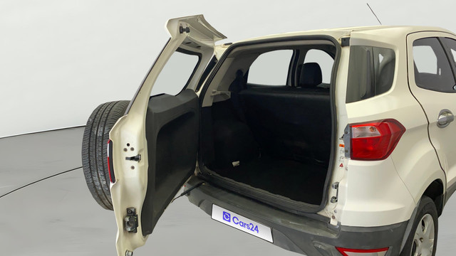 Second-hand 2014 Ford Ecosport 1.5 Ti VCT MT Ambiente for sale in Kochi-8