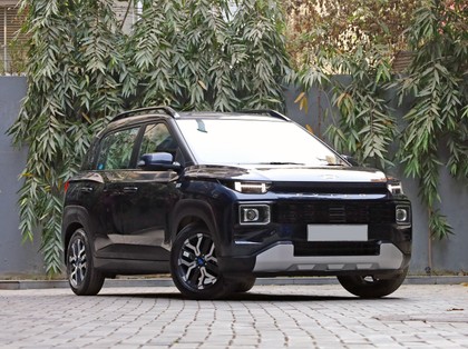 Hyundai Exter SX Opt Connect Knight AMT Second-hand 2025 Hyundai Exter SX Opt Connect Knight AMT for sale in Kolkata