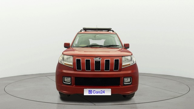 Second-hand 2016 Mahindra TUV 300 T8 AMT for sale in Kochi-7