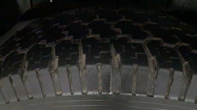 Second-hand 2016 Mahindra TUV 300 T8 AMT for sale in Kochi-29