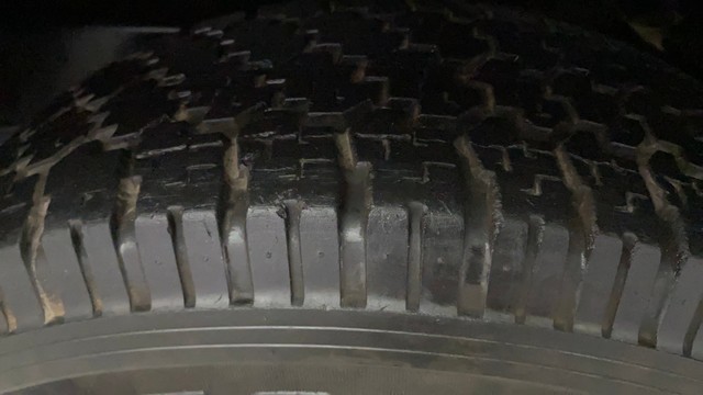 Second-hand 2016 Mahindra TUV 300 T8 AMT for sale in Kochi-31