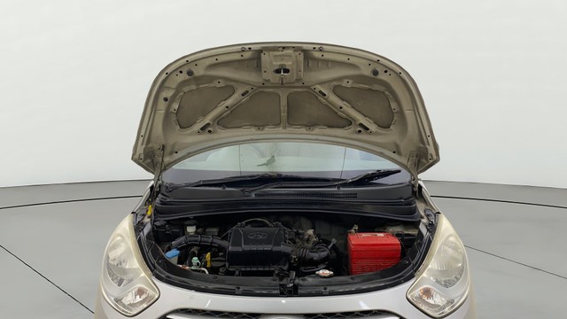 Second-hand 2016 Hyundai i10 Magna 1.1L for sale in Mumbai-9