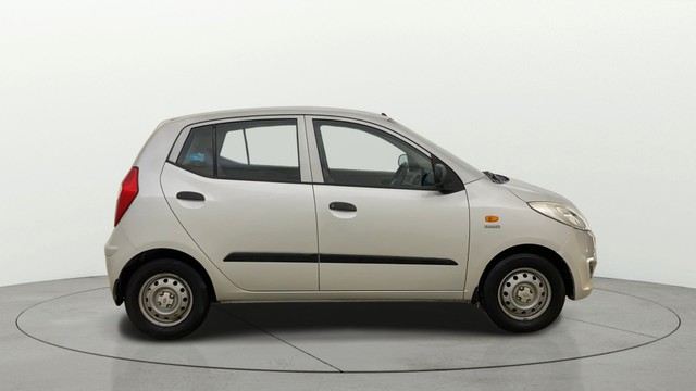 Second-hand 2016 Hyundai i10 Magna 1.1L for sale in Mumbai-1