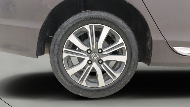 Second-hand 2019 Honda City i-VTEC CVT V for sale in New Delhi-25