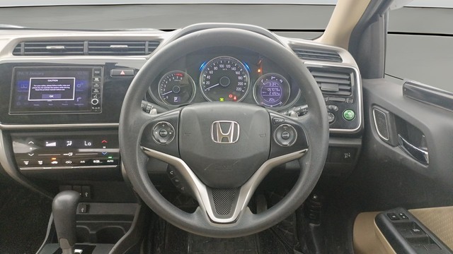 Second-hand 2019 Honda City i-VTEC CVT V for sale in New Delhi-12