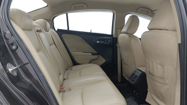 Second-hand 2019 Honda City i-VTEC CVT V for sale in New Delhi-16