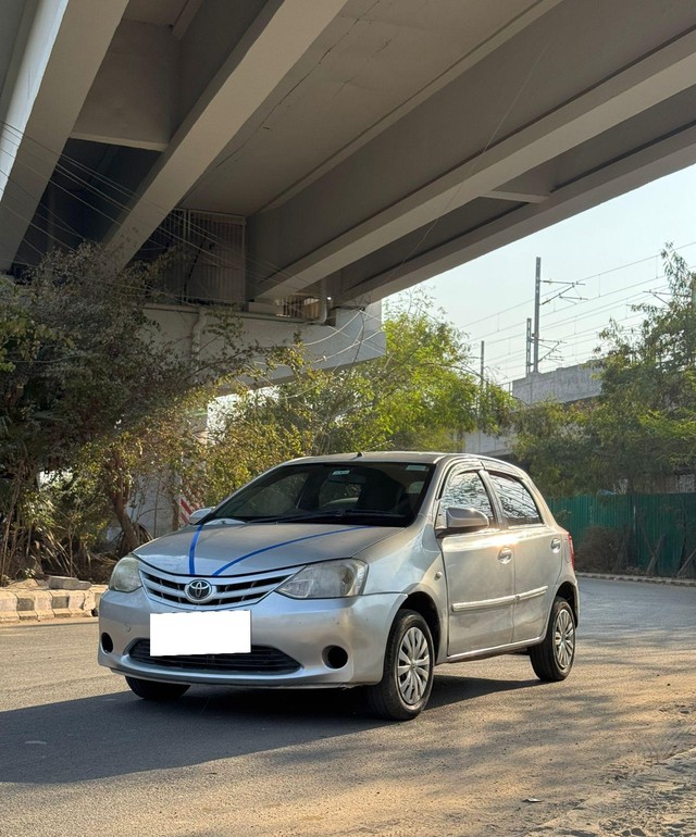 Second-hand 2013 Toyota Etios Liva G for sale in New Delhi-5