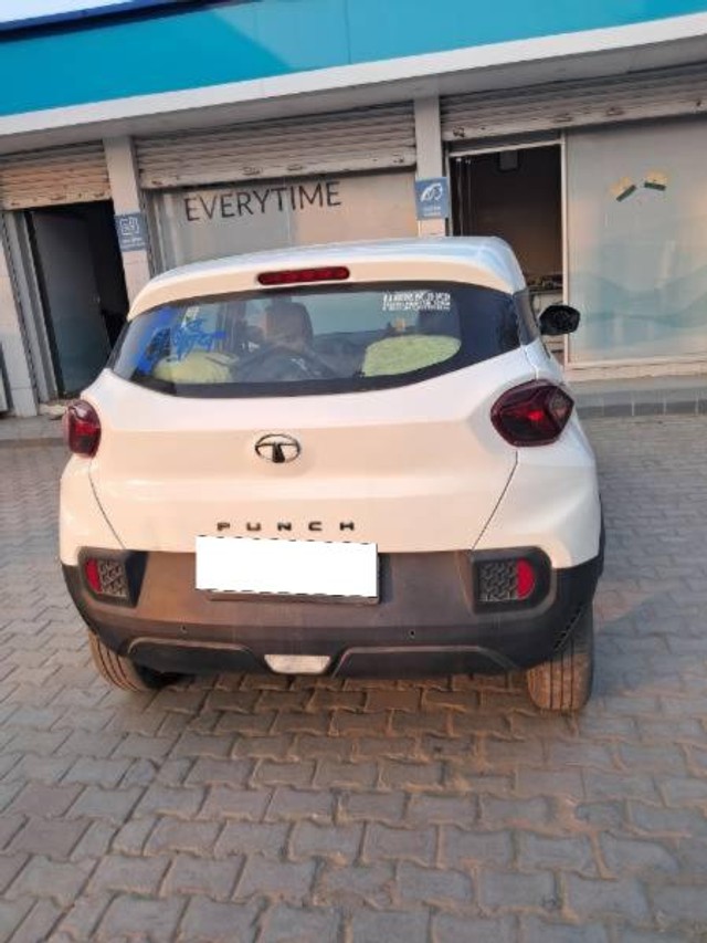 Second-hand 2022 Tata Punch Accomplished BSVI for sale in Etah-1