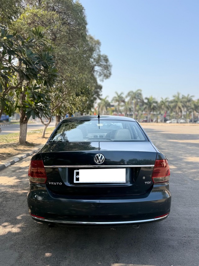 Volkswagen Vento Magnific 1.5 TDI Highline Second-hand 2015 Volkswagen Vento Magnific 1.5 TDI Highline for sale in Sirsa-6