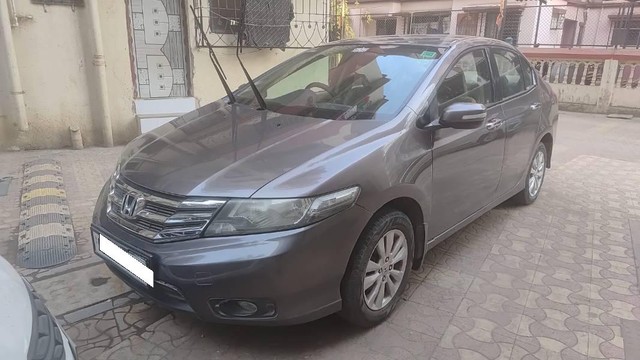 Second-hand 2013 Honda City V AT for sale in Virar-1