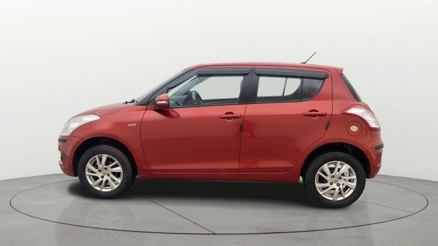 Second-hand 2014 Maruti Swift ZXI for sale in Hyderabad-5