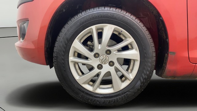 Second-hand 2014 Maruti Swift ZXI for sale in Hyderabad-25