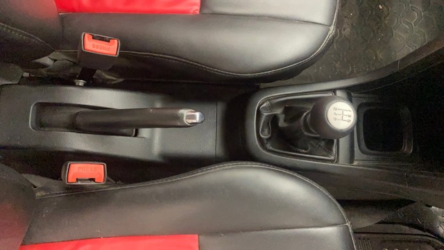 Second-hand 2014 Maruti Swift ZXI for sale in Hyderabad-13