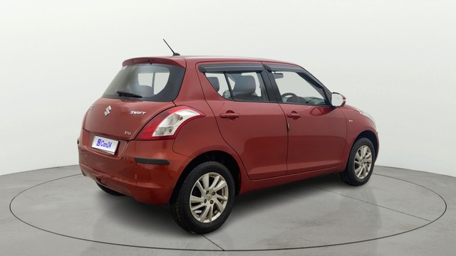 Second-hand 2014 Maruti Swift ZXI for sale in Hyderabad-2
