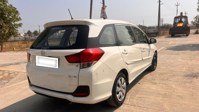 Second-hand 2015 Honda Mobilio S i-DTEC for sale in Wardha-11