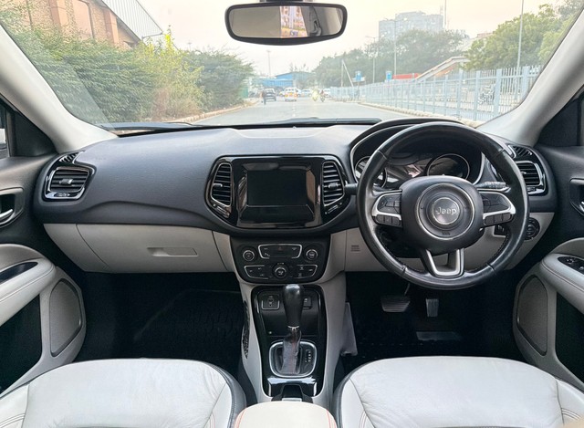 Second-hand 2019 Jeep Compass 1.4 Limited for sale in New Delhi-16