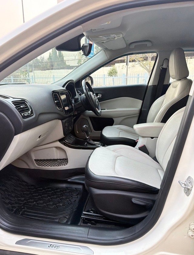 Second-hand 2019 Jeep Compass 1.4 Limited for sale in New Delhi-6