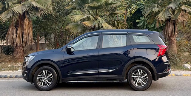 Mahindra XUV700 AX5 AT BSVI Second-hand 2022 Mahindra XUV700 AX5 AT BSVI for sale in New Delhi-3