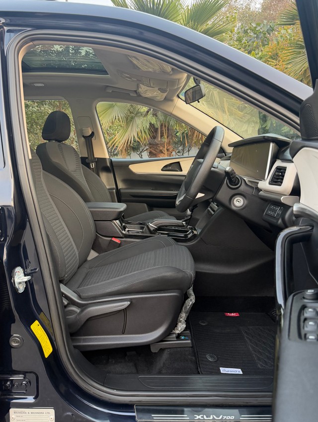 Mahindra XUV700 AX5 AT BSVI Second-hand 2022 Mahindra XUV700 AX5 AT BSVI for sale in New Delhi-10