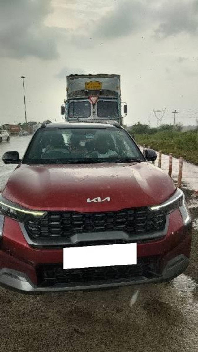 Second-hand 2025 Kia Sonet GTX Plus Diesel AT for sale in Bhopal-6