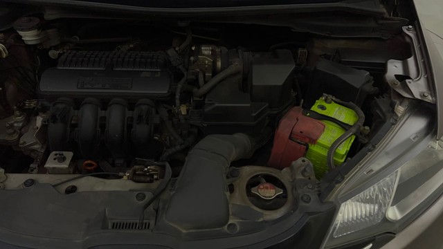 Second-hand 2015 Honda Jazz V for sale in Mysore-33