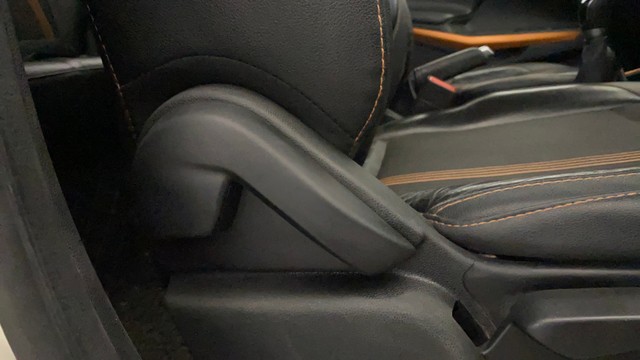 Second-hand 2020 Ford Ecosport 1.5 Petrol Titanium for sale in New Delhi-18