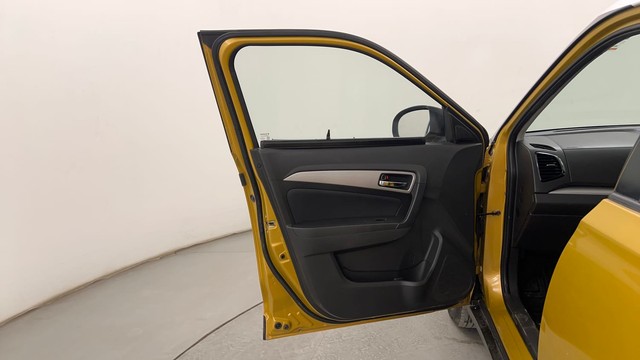 Second-hand 2016 Maruti Vitara Brezza ZXI Plus Dual Tone for sale in Pune-23