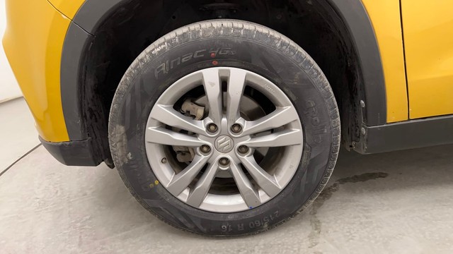 Second-hand 2016 Maruti Vitara Brezza ZXI Plus Dual Tone for sale in Pune-20