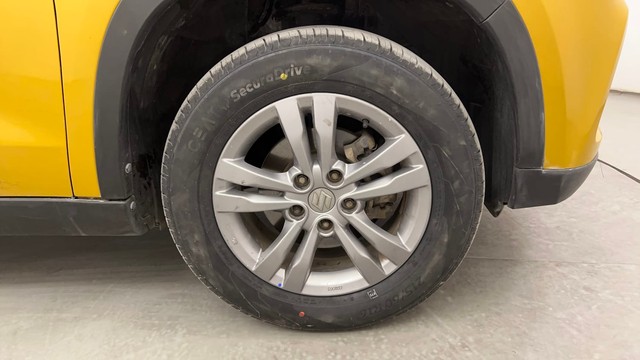 Second-hand 2016 Maruti Vitara Brezza ZXI Plus Dual Tone for sale in Pune-17