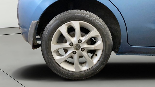 Nissan Micra XV CVT Second-hand 2016 Nissan Micra XV CVT for sale in Noida-25