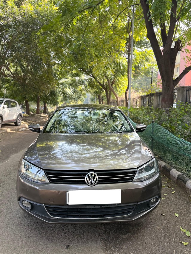 Volkswagen Jetta 2.0L TDI Comfortline Second-hand 2012 Volkswagen Jetta 2.0L TDI Comfortline for sale in Sirsa-0