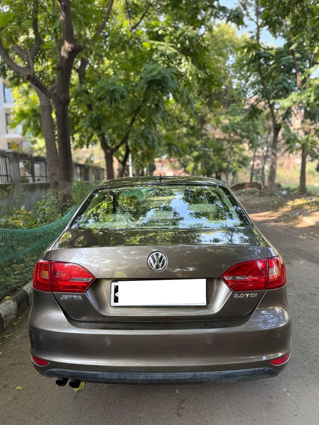 Volkswagen Jetta 2.0L TDI Comfortline Second-hand 2012 Volkswagen Jetta 2.0L TDI Comfortline for sale in Sirsa-1
